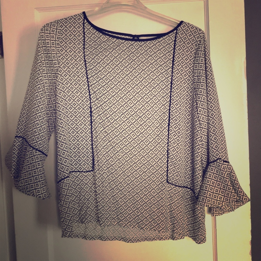 Black and white blouse